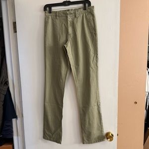 Old Navy green Khaki pants